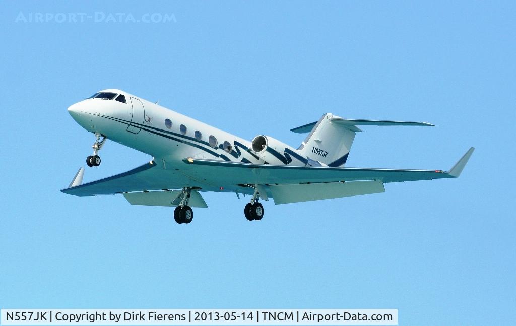 N557JK, 1982 Gulfstream Aerospace G-1159A Gulfstream III C/N 340, Moments from landing on rwy 10