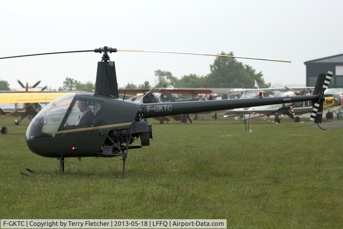 F-GKTC, Robinson R22 Beta C/N 1369, At 2013 Airshow at La Ferte Alais , Paris