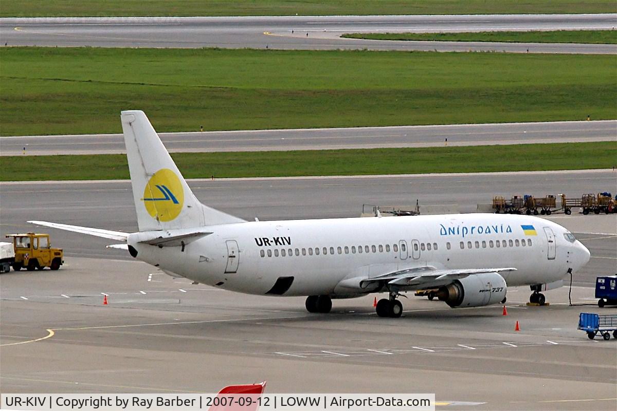 UR-KIV, 1990 Boeing 737-4YO C/N 24686, Boeing 737-4Y0 [24686] (Dniproavia) Vienna-Schwechat~OE 12/09/2007
