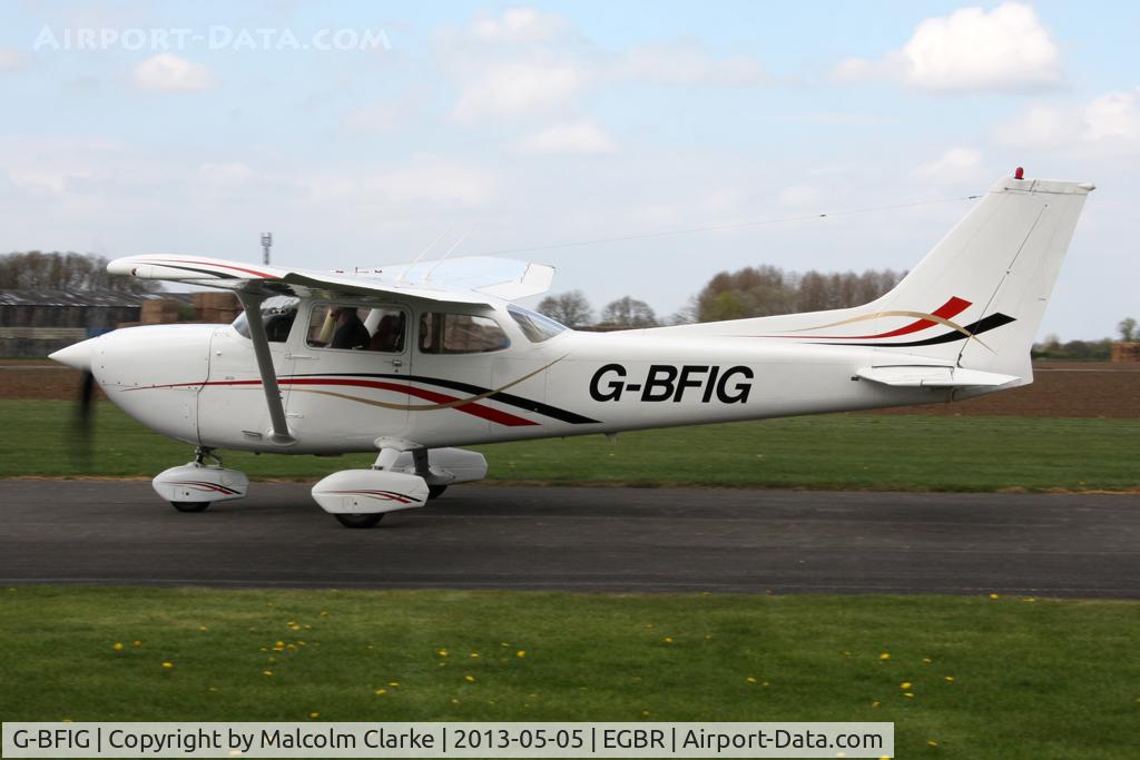 G-BFIG, 1977 Reims FR172K Hawk XP C/N 0615, Reims FR172K Hawk XP at The Real Aeroplane Club's May-hem Fly-In, Breighton Airfield, May 2013.