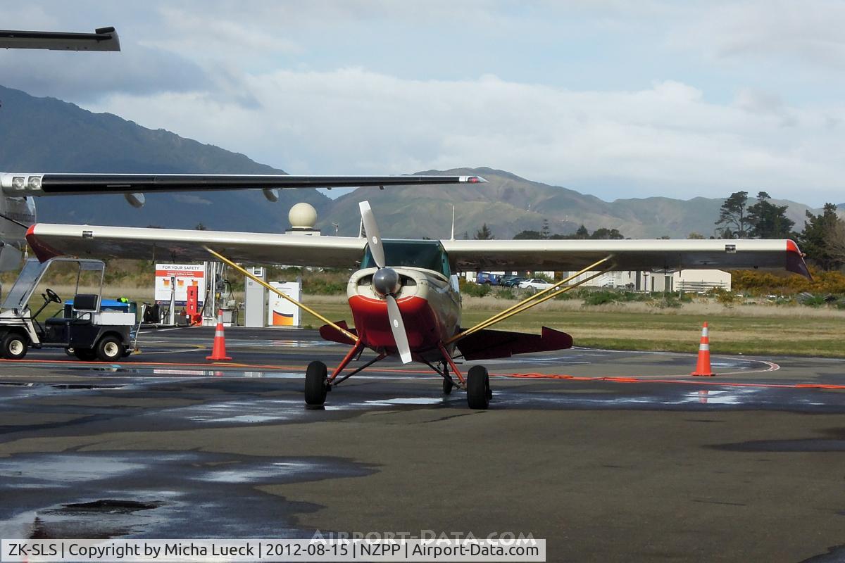 ZK-SLS, Maule M-5-210C Strata Rocket C/N 6188C, At Paraparaumu