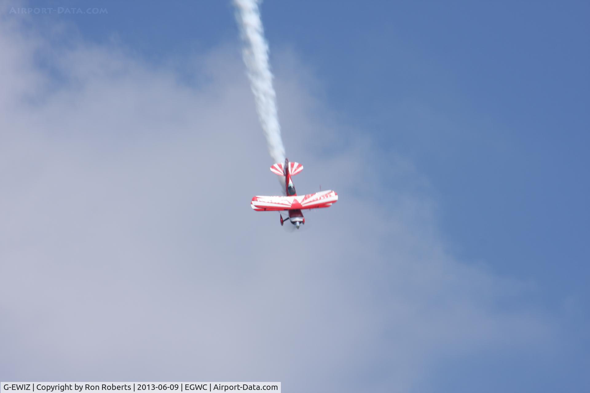 G-EWIZ, 1981 Pitts S-2S Special C/N S18, RAF Cosford Airshow