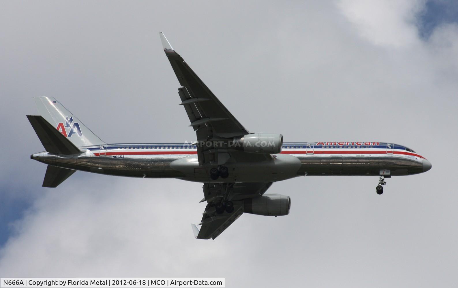 N666A, 1992 Boeing 757-223 C/N 25300, American 757