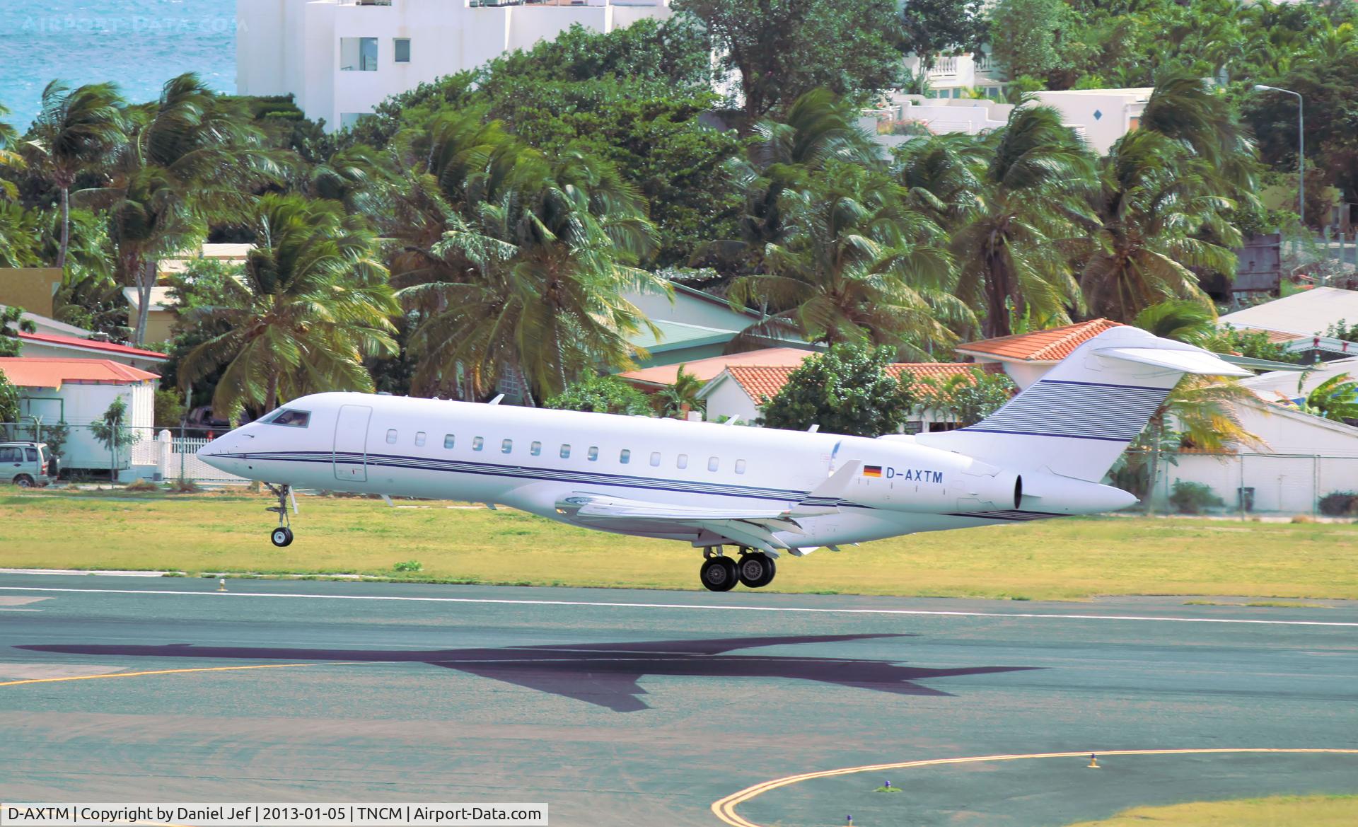 D-AXTM, 2001 Bombardier BD-700-1A10 Global Express C/N 9102, D-AXTM