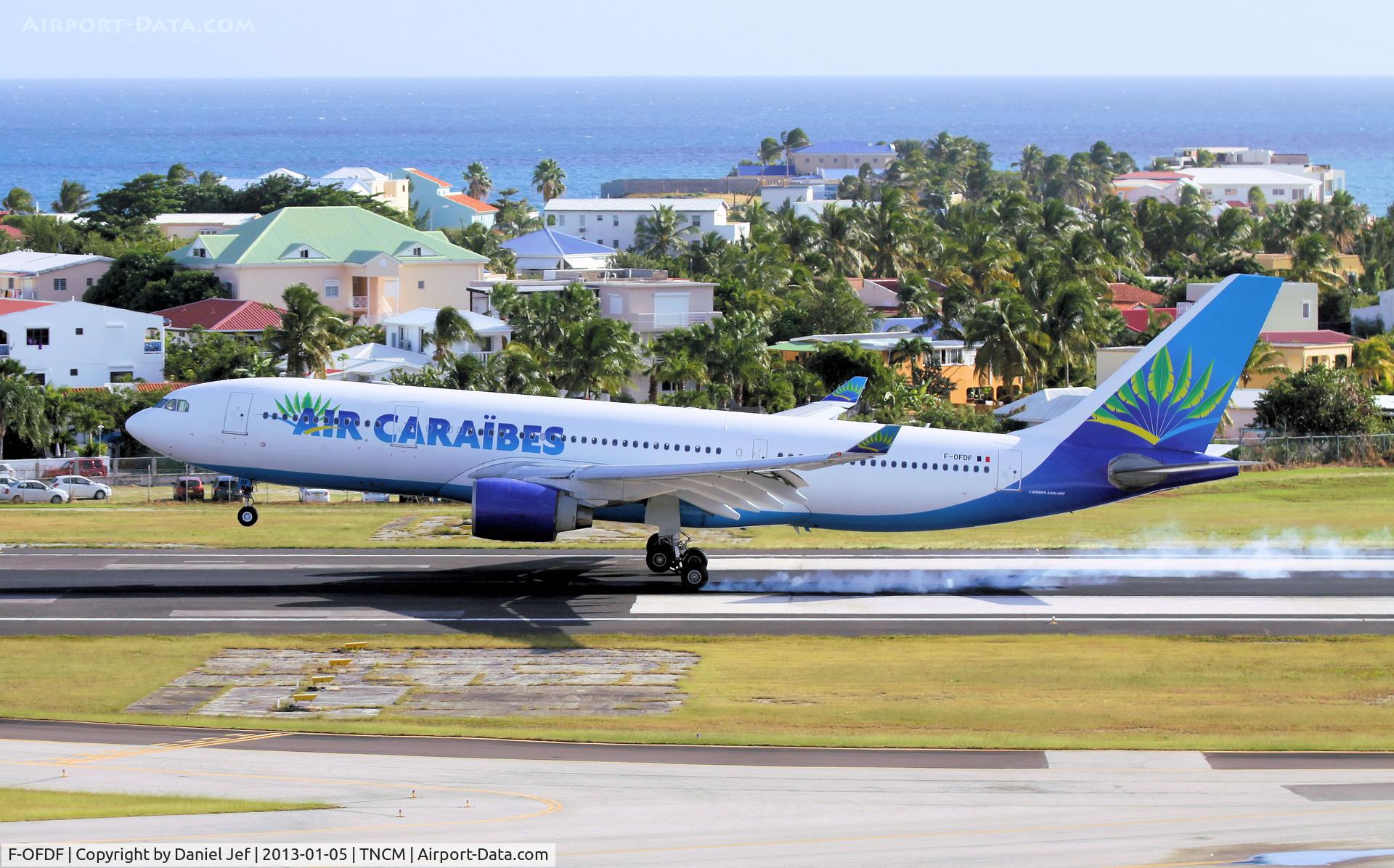 F-OFDF, 1999 Airbus A330-223 C/N 253, F-OFDF