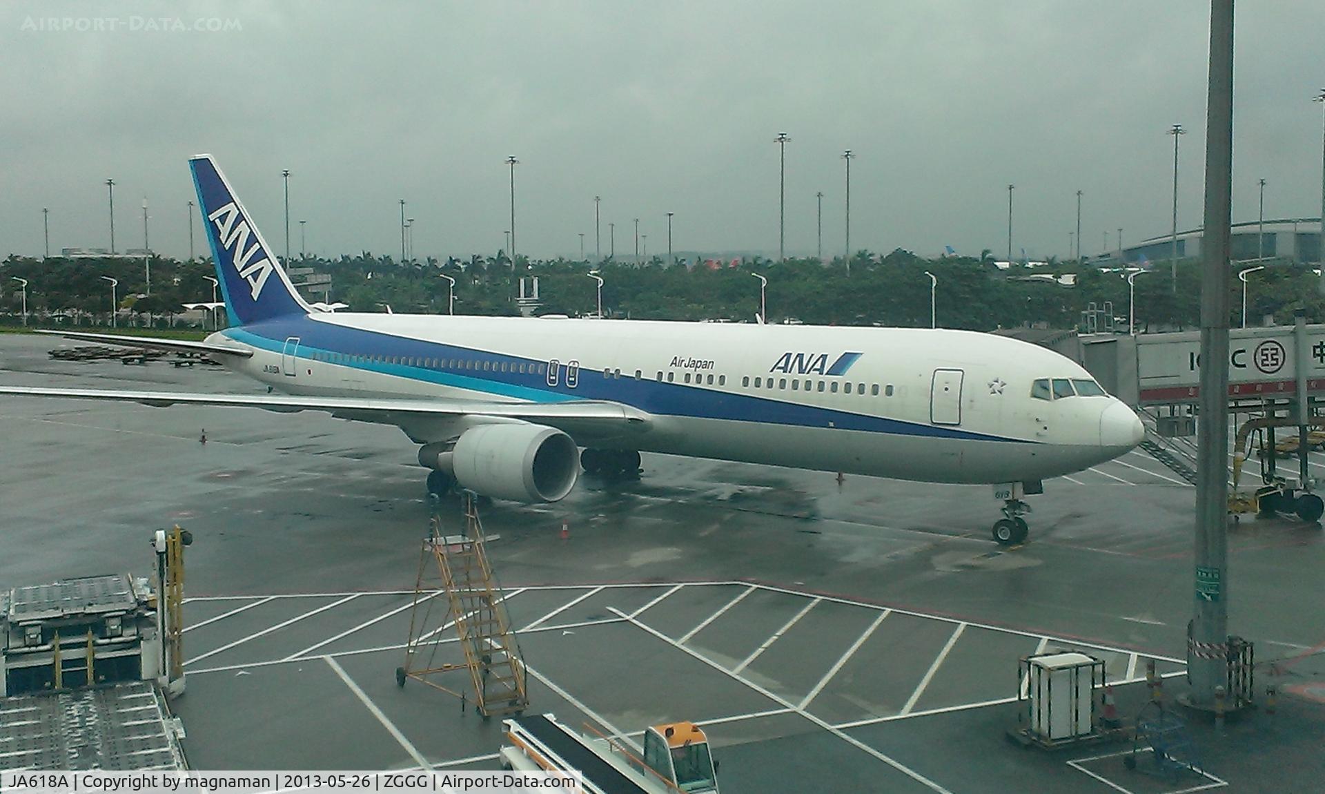JA618A, 2009 Boeing 767-381/ER C/N 37720, At Guangzhou - with Air Japan titles