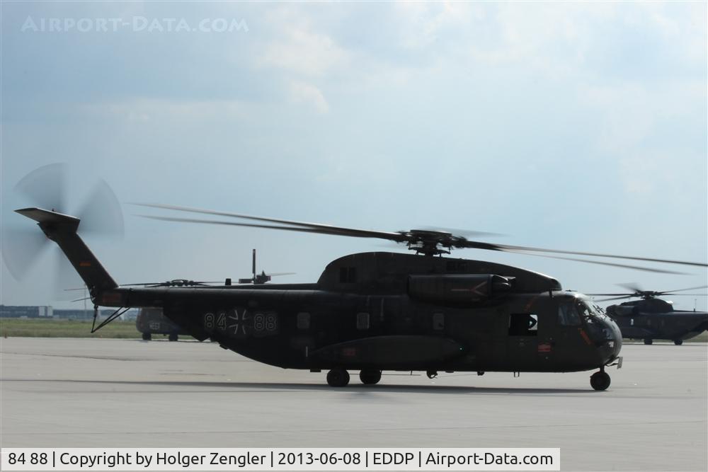 84 88, Sikorsky (VFW-Fokker) CH-53G C/N V65-086, During a big flood along the rivers Saale and Elbe several German Army helis support people at endangered levees. This one is on the way to parking position...