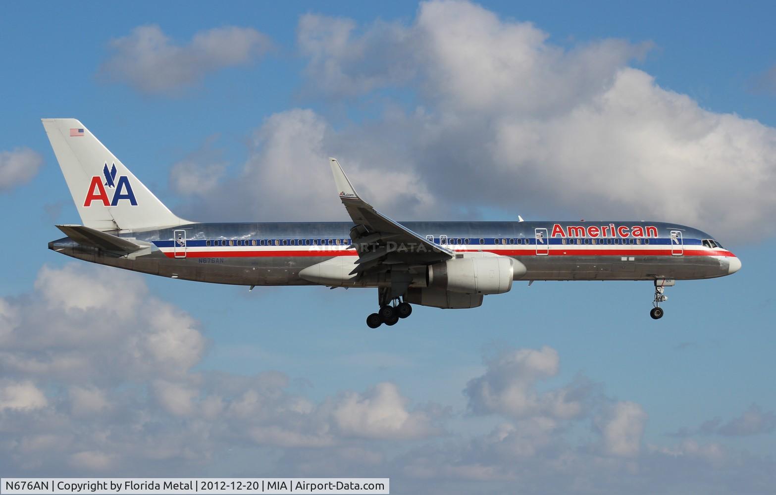 N676AN, 1998 Boeing 757-223 C/N 29426, American 757