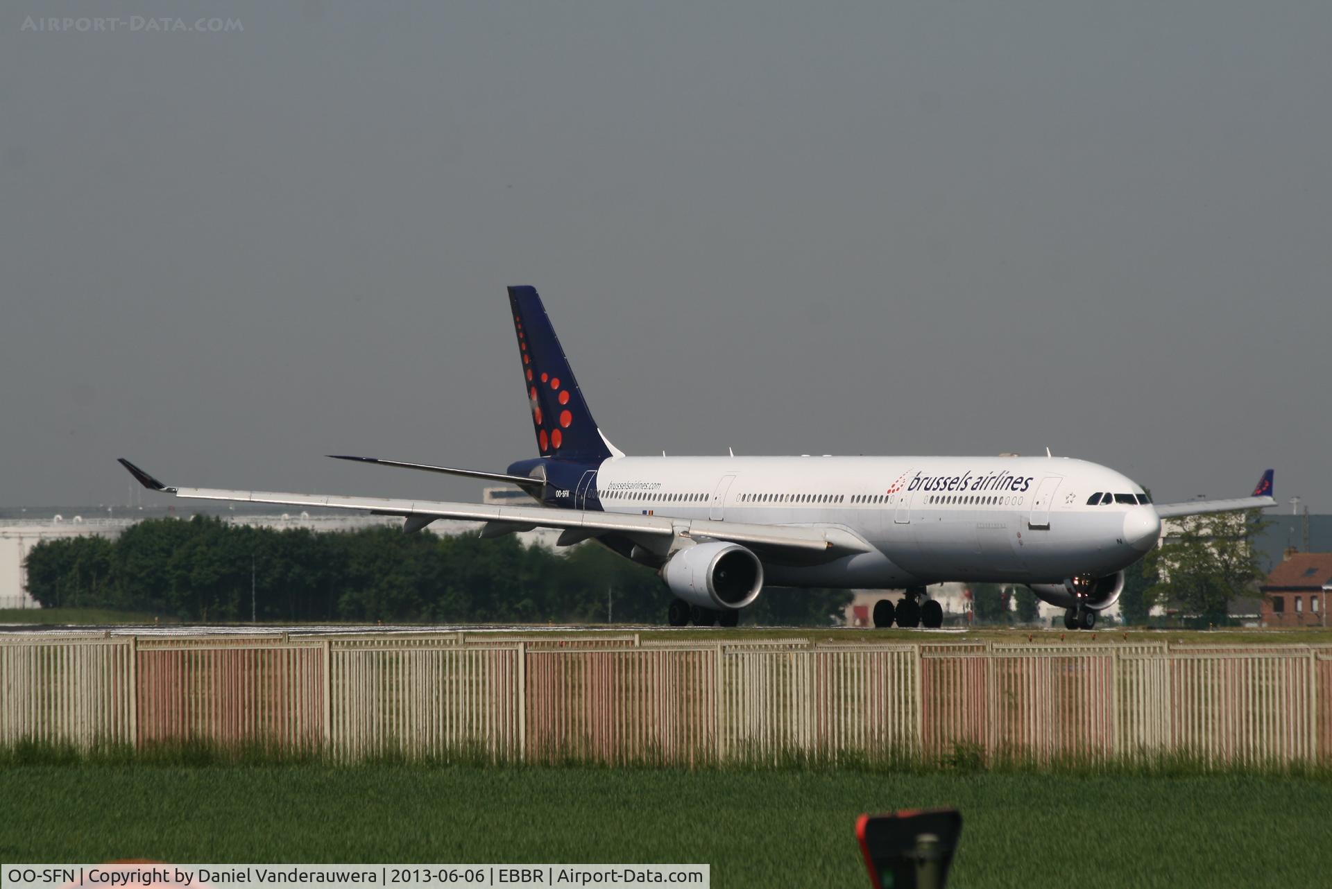OO-SFN, 1993 Airbus A330-301 C/N 037, Flight SN359 is taxiing to start of RWY 25L for take off