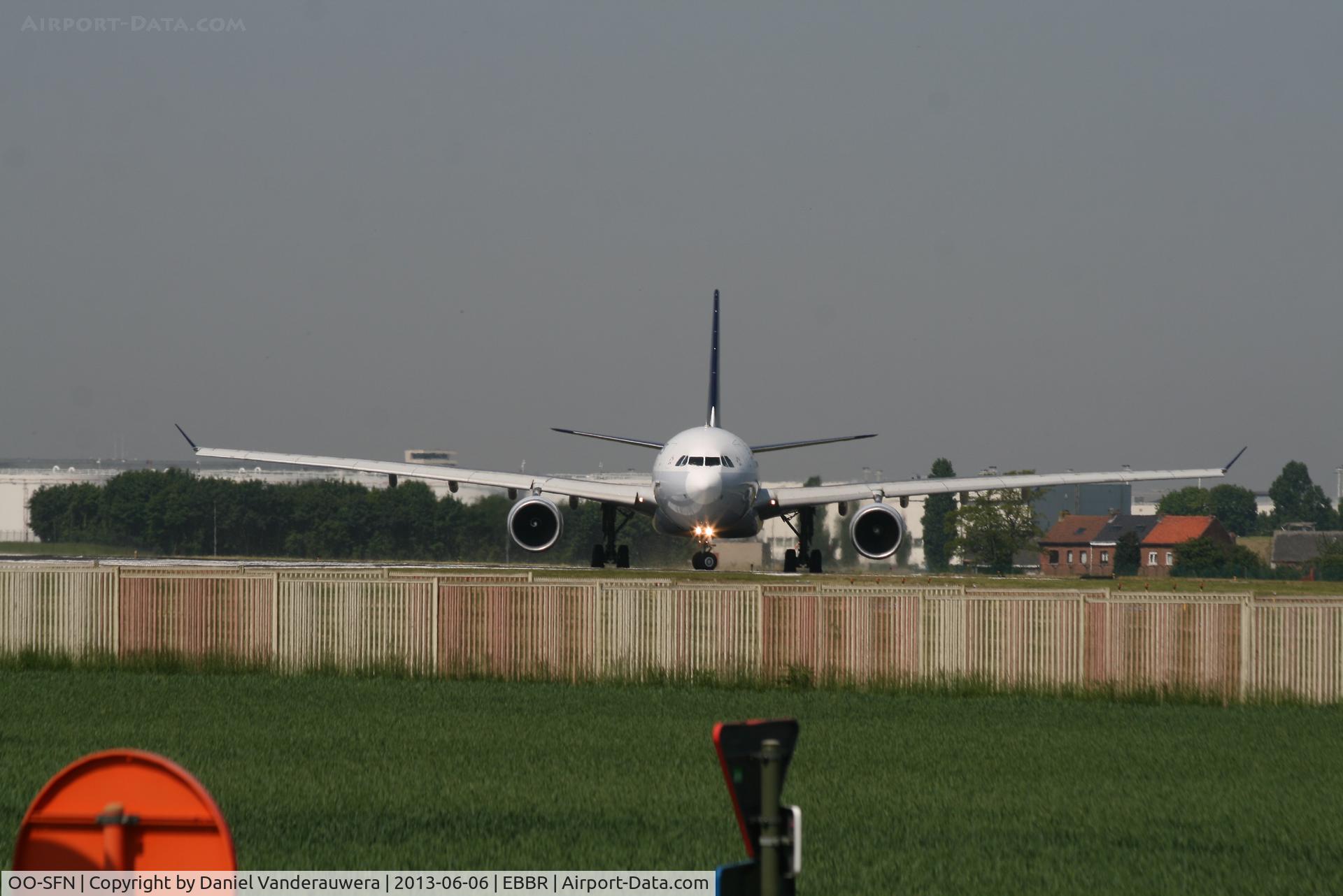 OO-SFN, 1993 Airbus A330-301 C/N 037, Flight SN359 is manoeuvring to take off on RWY 25L