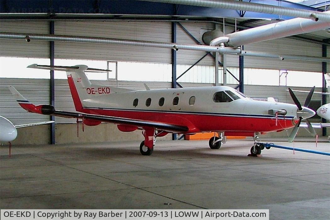 OE-EKD, 1996 Pilatus PC-12/45 C/N 142, Pilatus PC-12 [142] Vienna-Schwechat~OE 13/09/2007