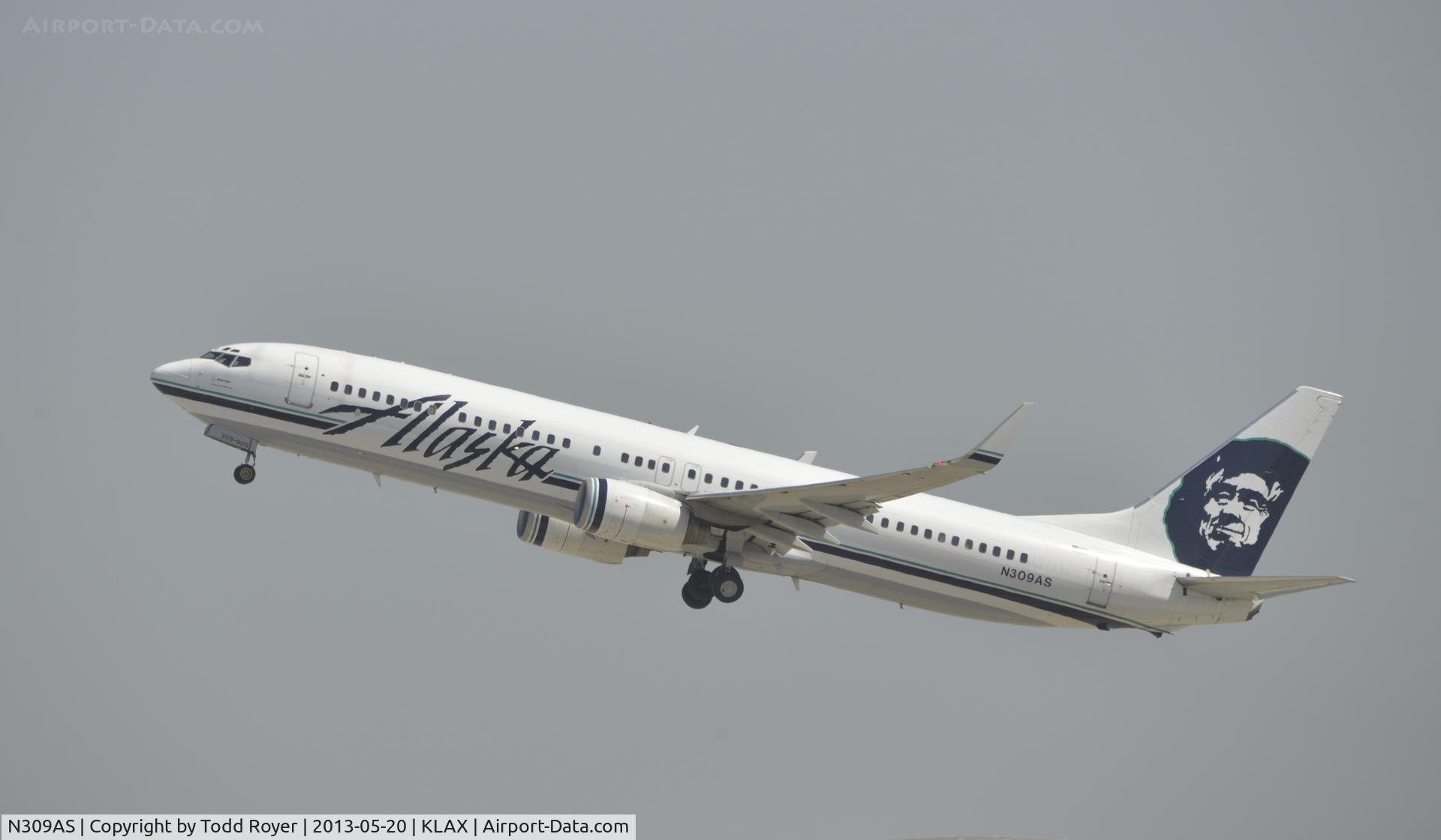 N309AS, 2001 Boeing 737-990 C/N 30857, Departing LAX