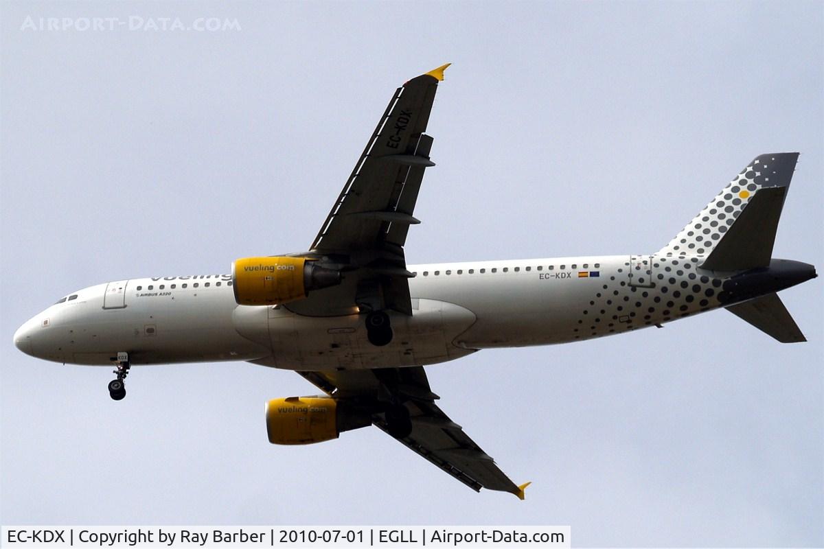 EC-KDX, 2007 Airbus A320-216 C/N 3151, Airbus A320-216 [3151] Vueling Airlines Home~G 01/07/2010