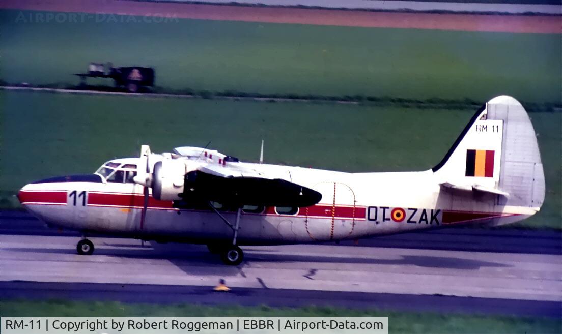 RM-11, 1954 Hunting Percival P-66 Pembroke C51 C/N P66-0032, Late 1960's.OT ZAK.Taxiing back to Melsbroek EBMB on the other side of the airfield.