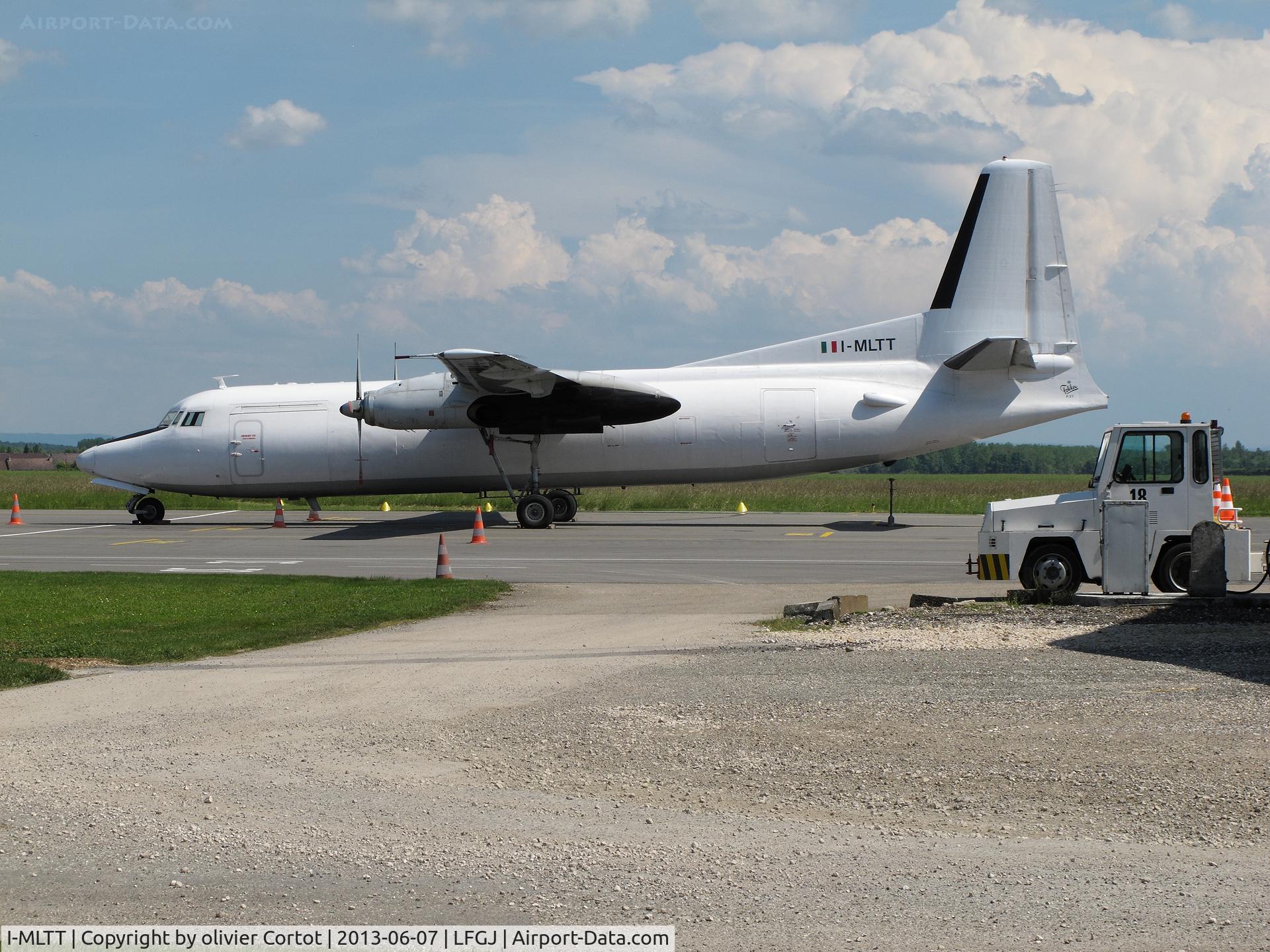 I-MLTT, 1968 Fokker F-27-500 Friendship C/N 10378, Surprise at Dole Tavaux airport