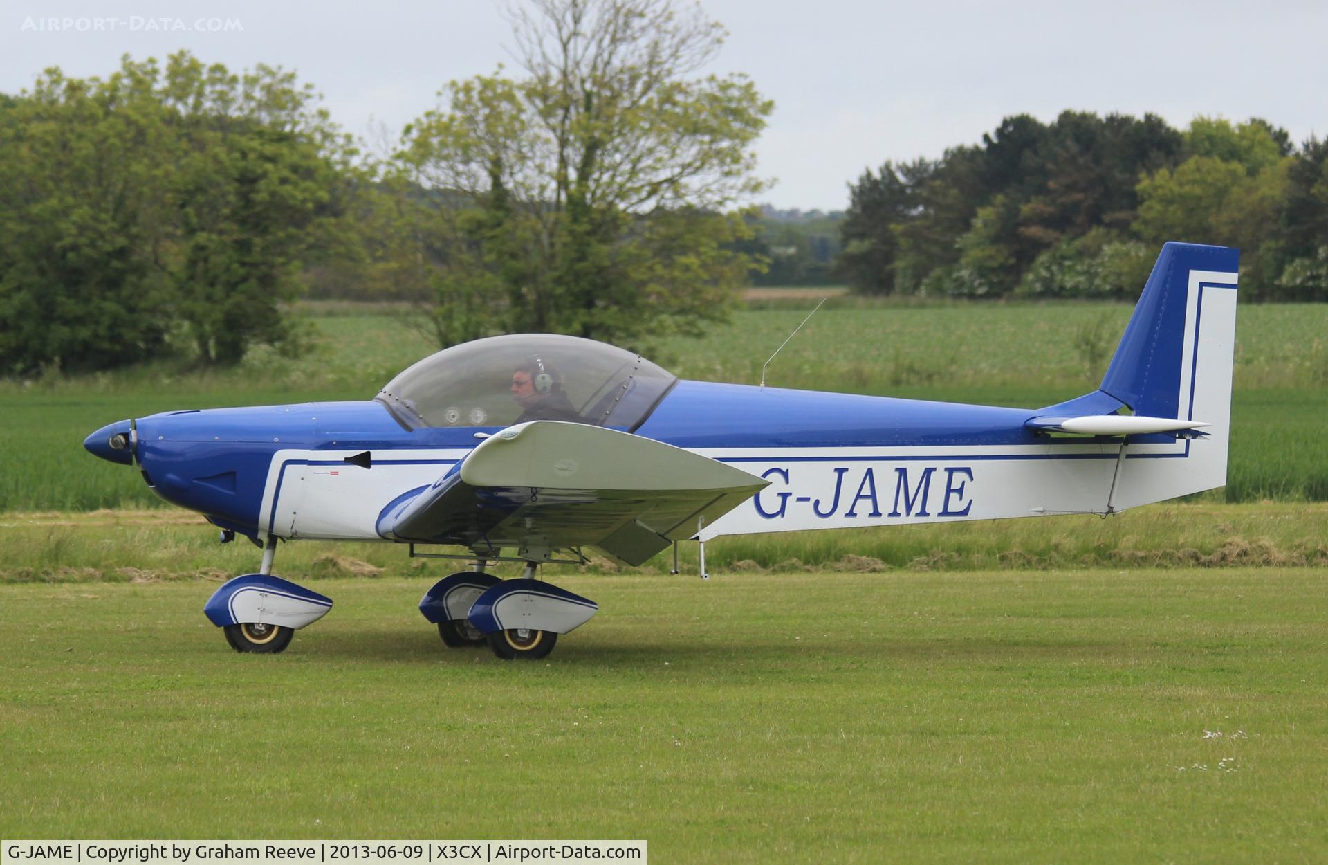 G-JAME, 2004 Zenair CH-601UL Zodiac C/N PFA 162A-14279, About to depart from Northrepps.