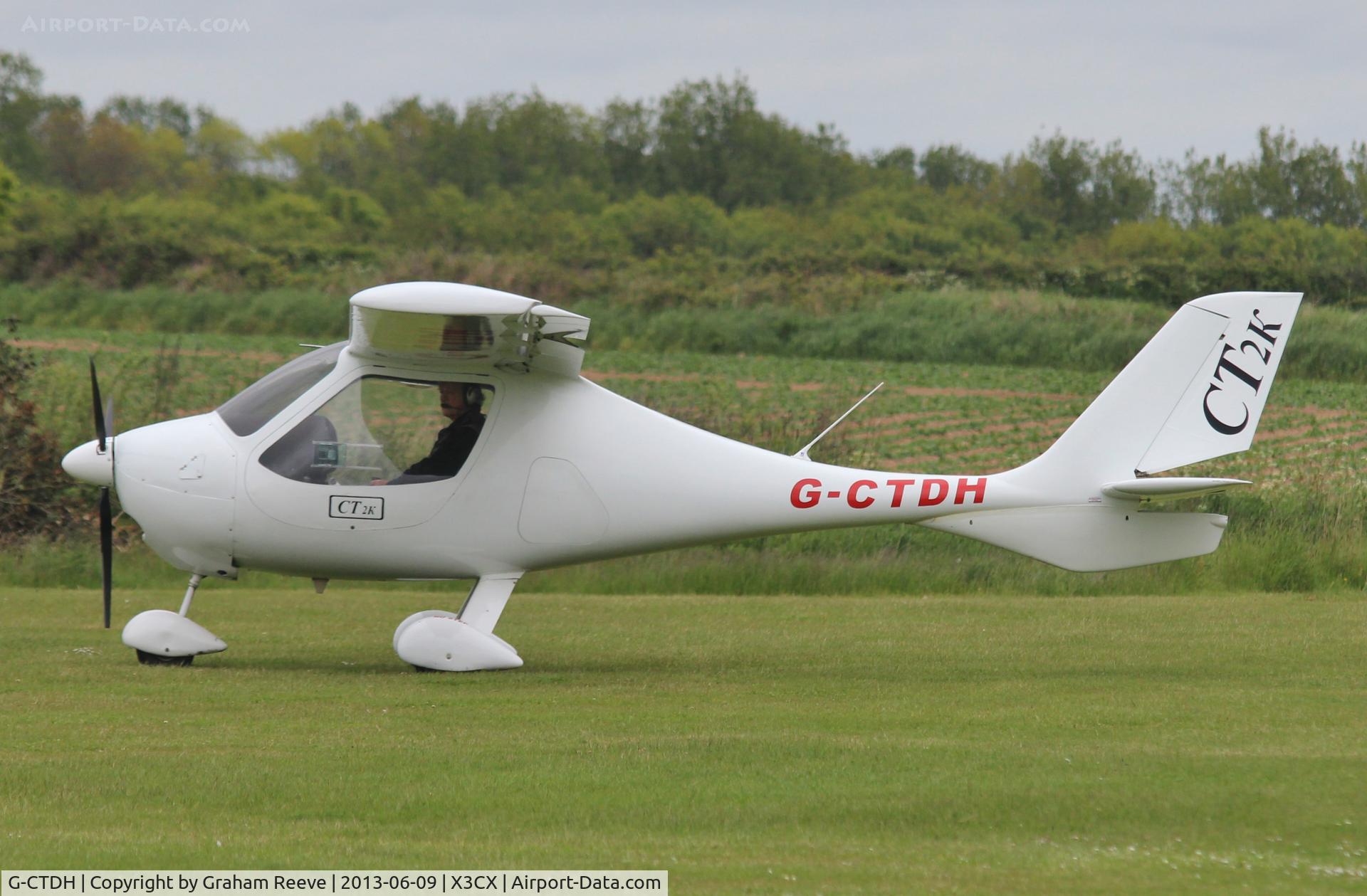 G-CTDH, 2003 Flight Design CT2K C/N 7939, About to depart.