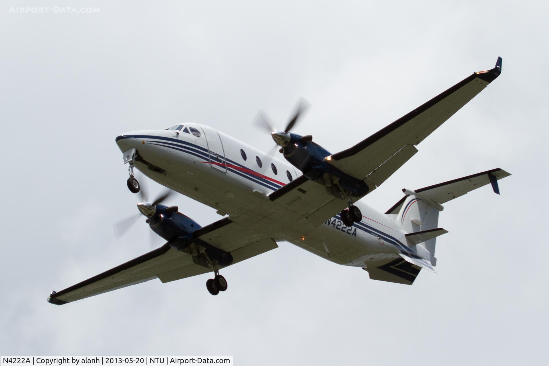 N4222A, 2001 Raytheon Aircraft Company 1900D C/N UE-422, On short finals for NAS Oceana, Virginia Beach