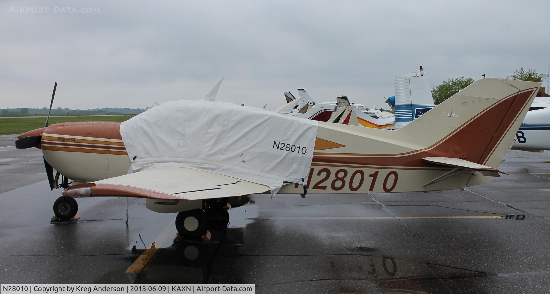 N28010, 1978 Bellanca 17-30A Viking C/N 79-30908, Bellanca 17-30A Super Viking on the line.