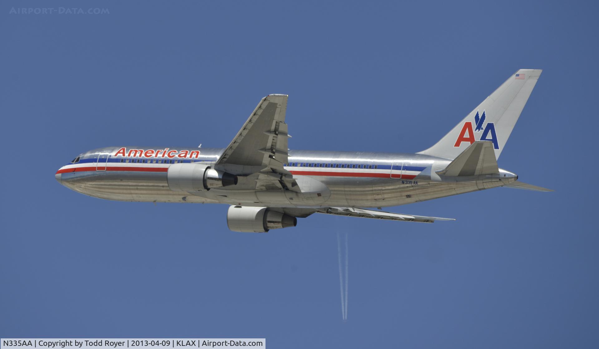 N335AA, 1987 Boeing 767-223 C/N 22333, Departing LAX