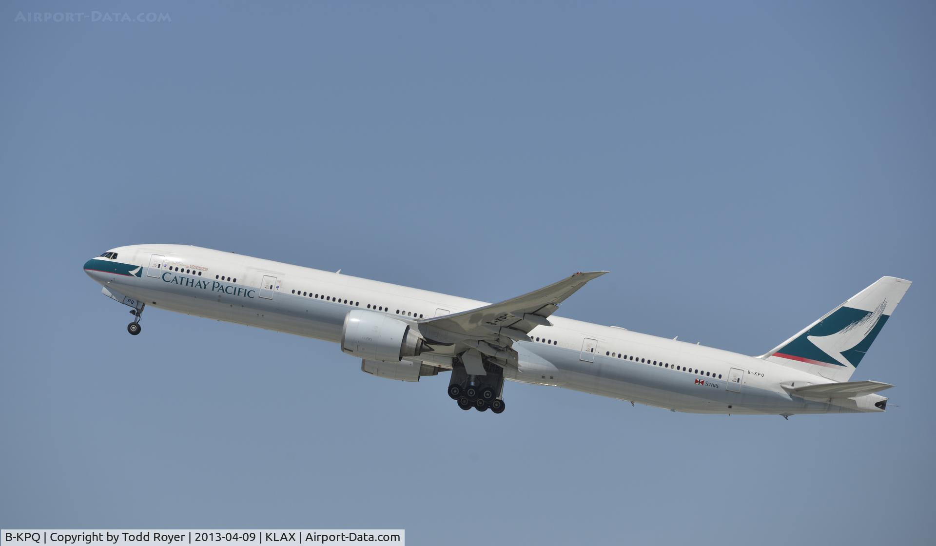 B-KPQ, 2010 Boeing 777-367/ER C/N 36162, Departing LAX