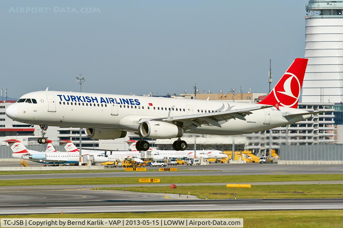 TC-JSB, 2012 Airbus A321-231 C/N 5205, Rwy 16