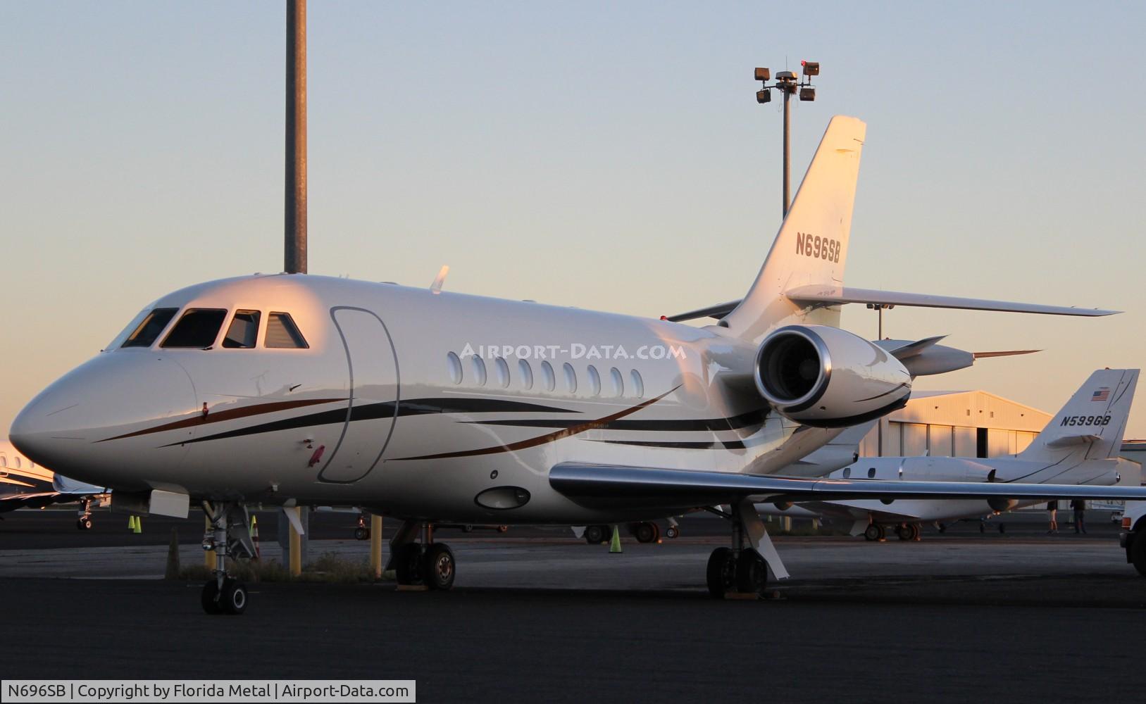 N696SB, Dassault Falcon 2000EX C/N 206, Falcon 2000EX