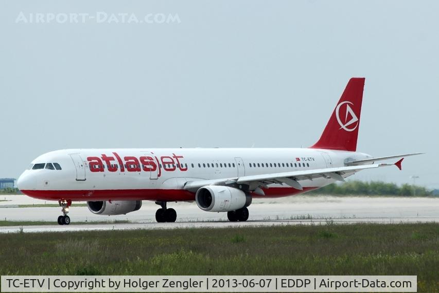 TC-ETV, 2003 Airbus A321-231 C/N 1950, Lining up for return to AYT.....