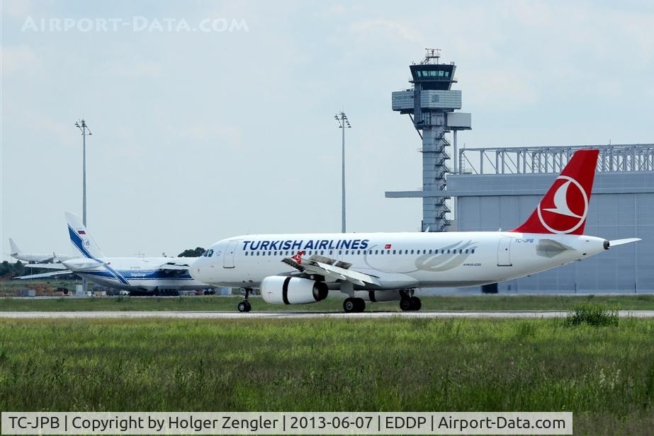 TC-JPB, 2005 Airbus A320-232 C/N 2626, On roll out to twy A6.....