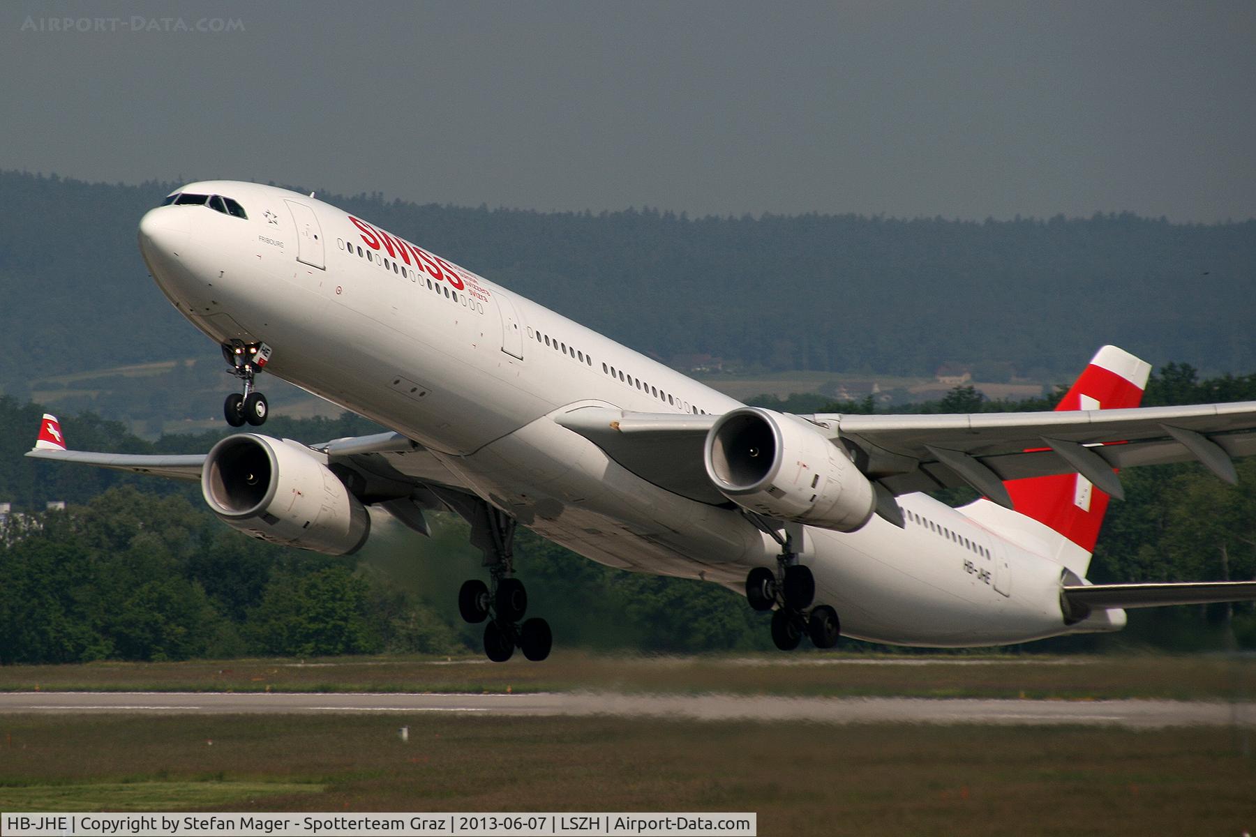 HB-JHE, 2009 Airbus A330-343 C/N 1084, Swiss A330-300 @ZRH