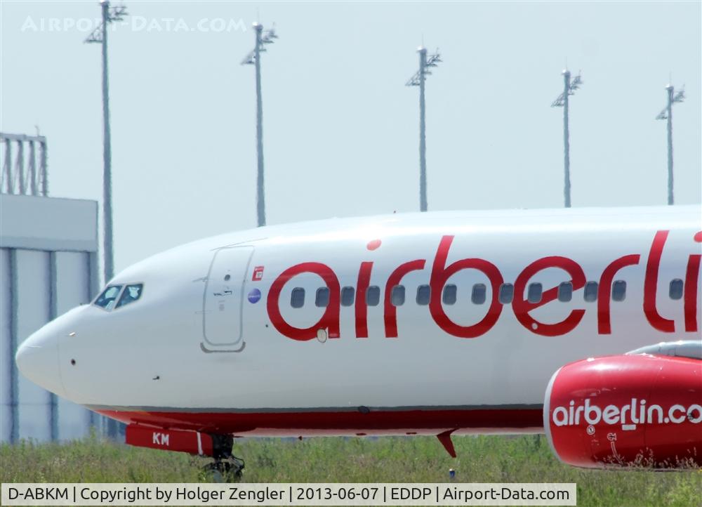 D-ABKM, 2010 Boeing 737-86J C/N 37755, Close-up of an AirBerliner....