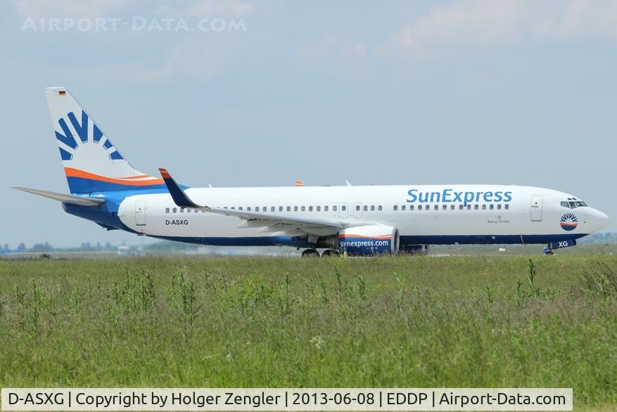 D-ASXG, 2002 Boeing 737-8CX C/N 32366, On taxi along A6 to rwy 26R...