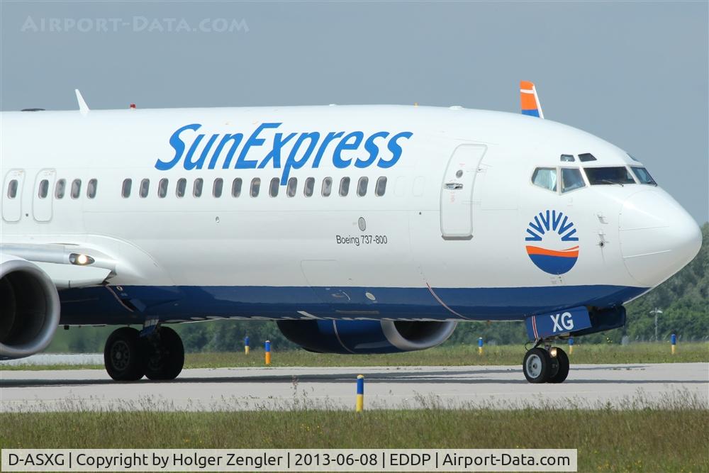 D-ASXG, 2002 Boeing 737-8CX C/N 32366, Close up of an german-turkish joint venture.....