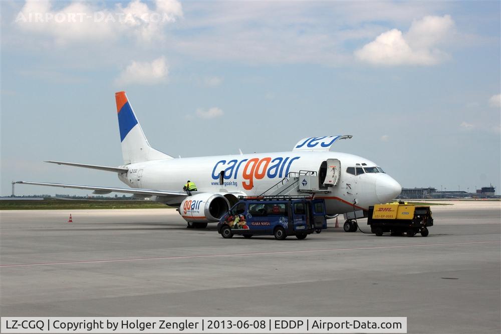 LZ-CGQ, 1993 Boeing 737-3Y5 C/N 25614/2467, Business as usual on apron 2....