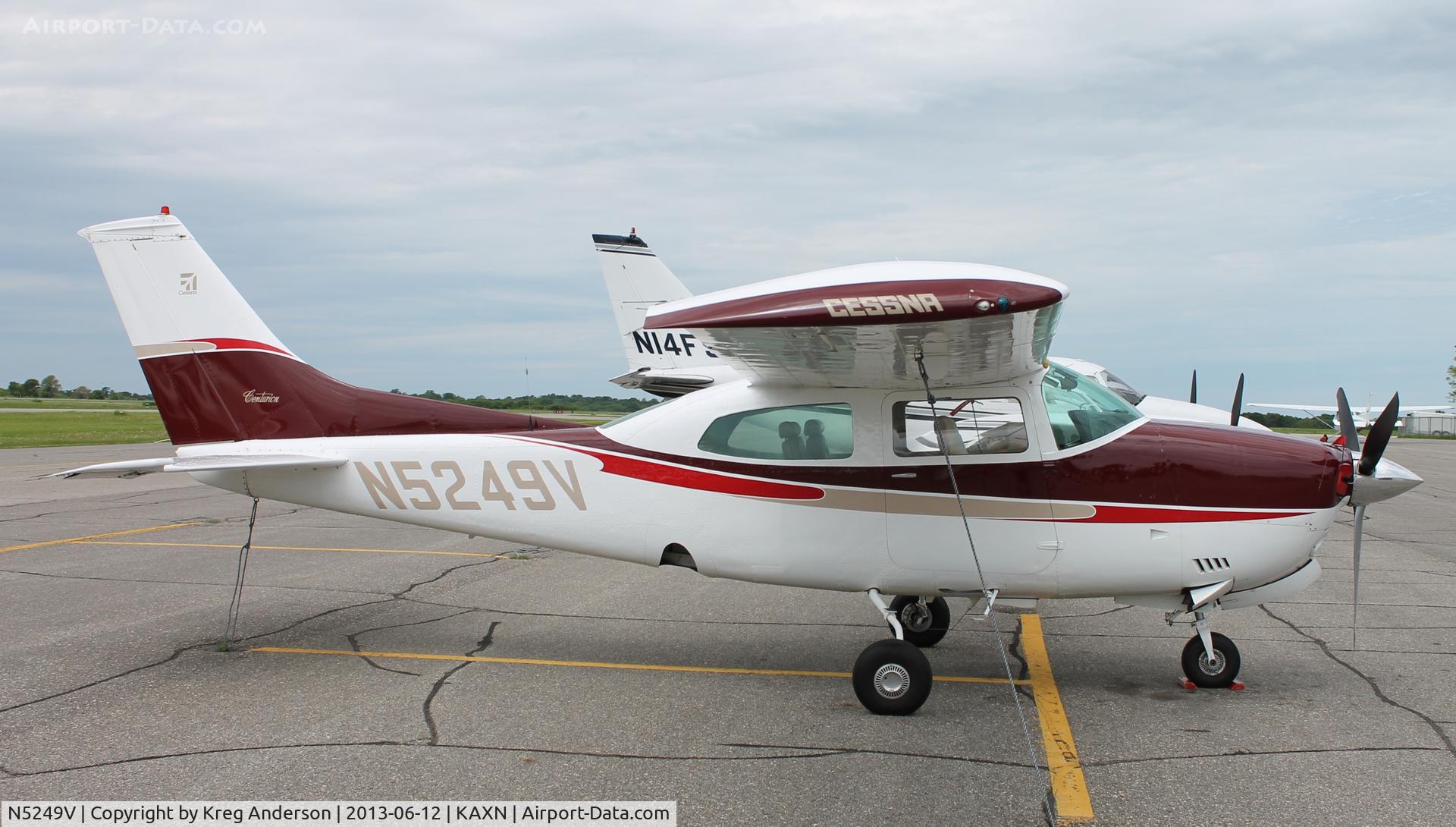 N5249V, 1975 Cessna 210L Centurion C/N 21060878, Cessna 210L Centurion on the line.