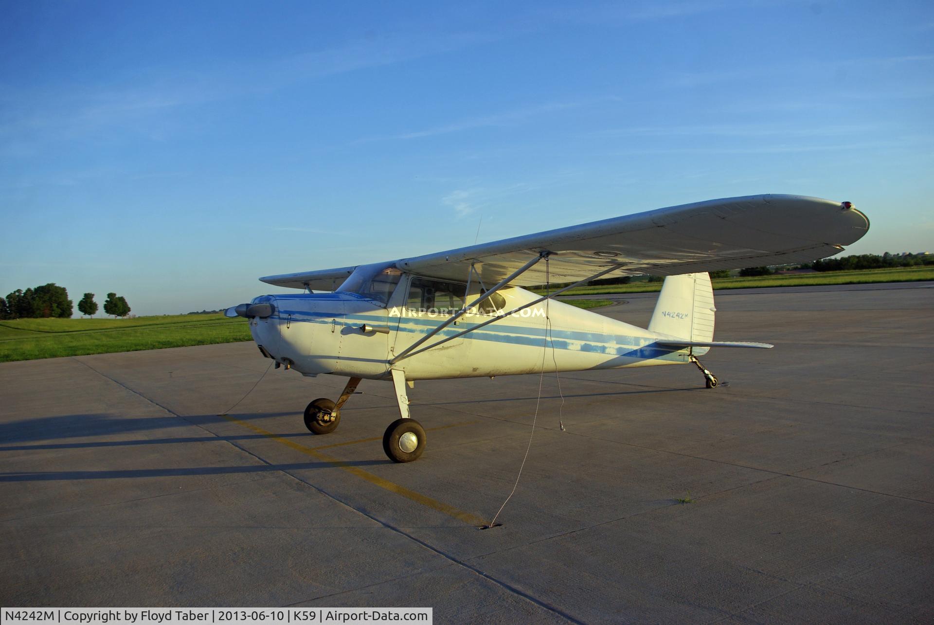 N4242M, 1947 Cessna 120 C/N 13713, Sitting on the ramp a little forlorn for love