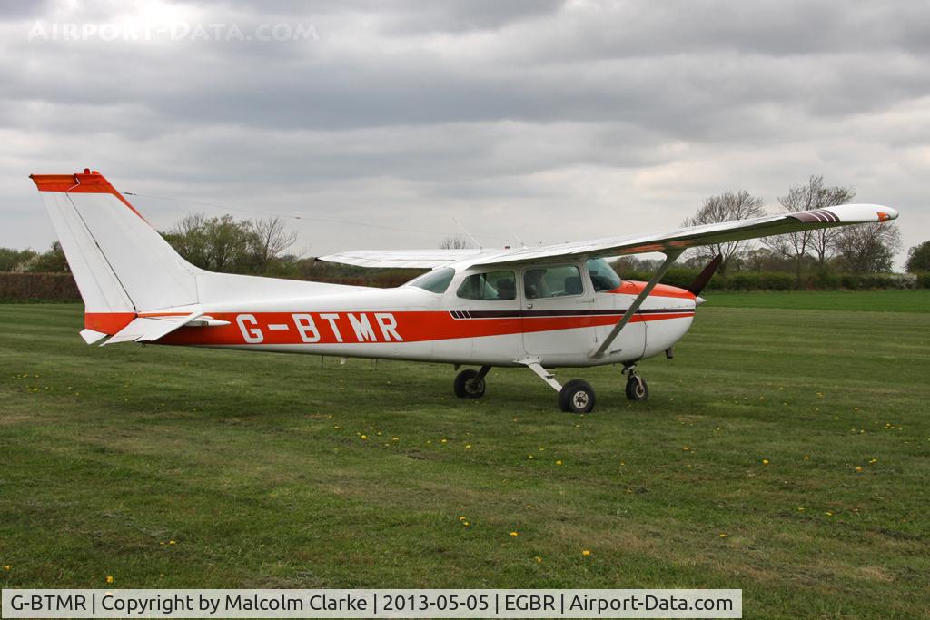 G-BTMR, 1975 Cessna 172M C/N 172-64985, Cessna 172M Skyhawk at The Real Aeroplane Club's May-hem Fly-In, Breighton Airfield, May 2013.