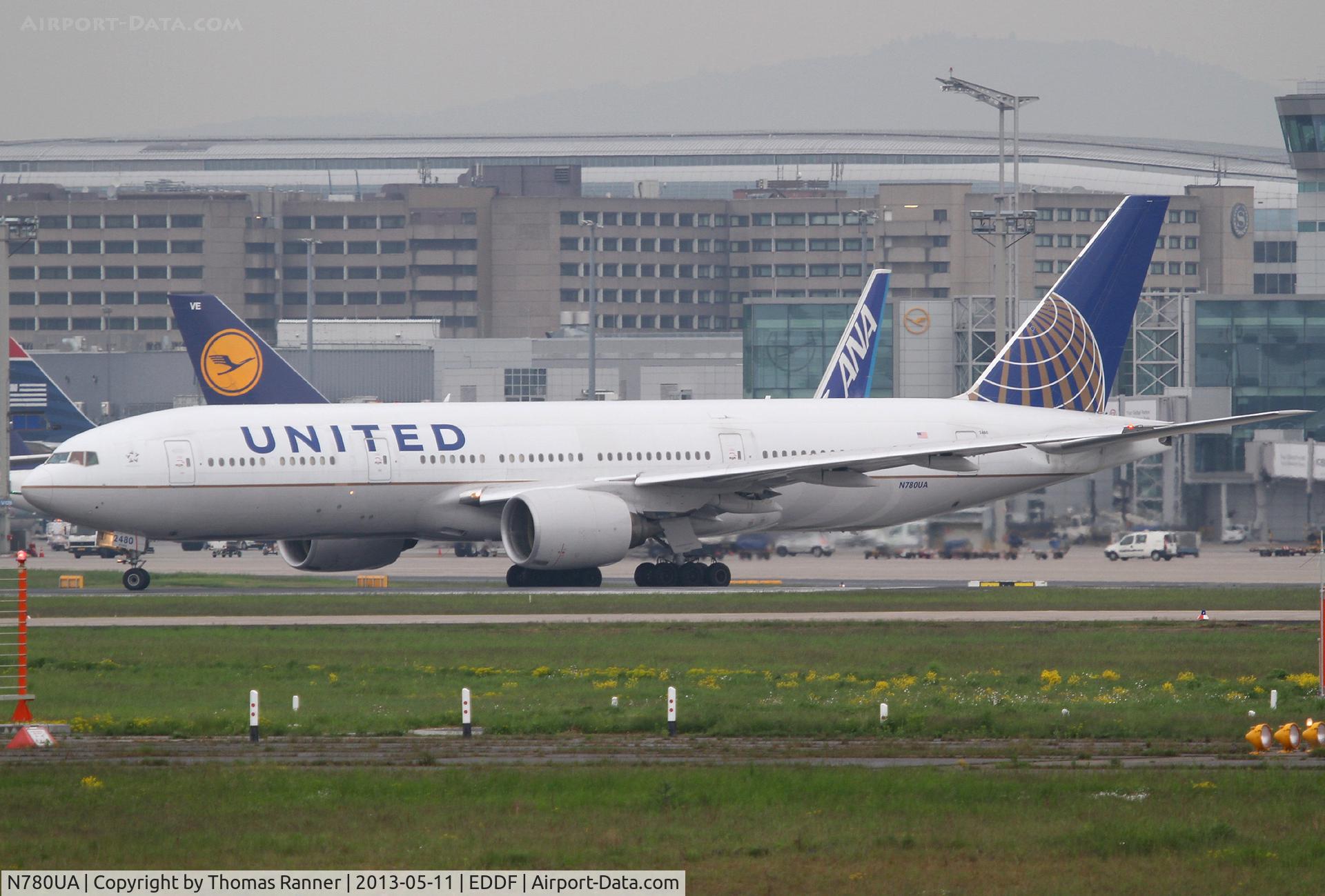 N780UA, 1996 Boeing 777-222 C/N 26944, United Boeing 777