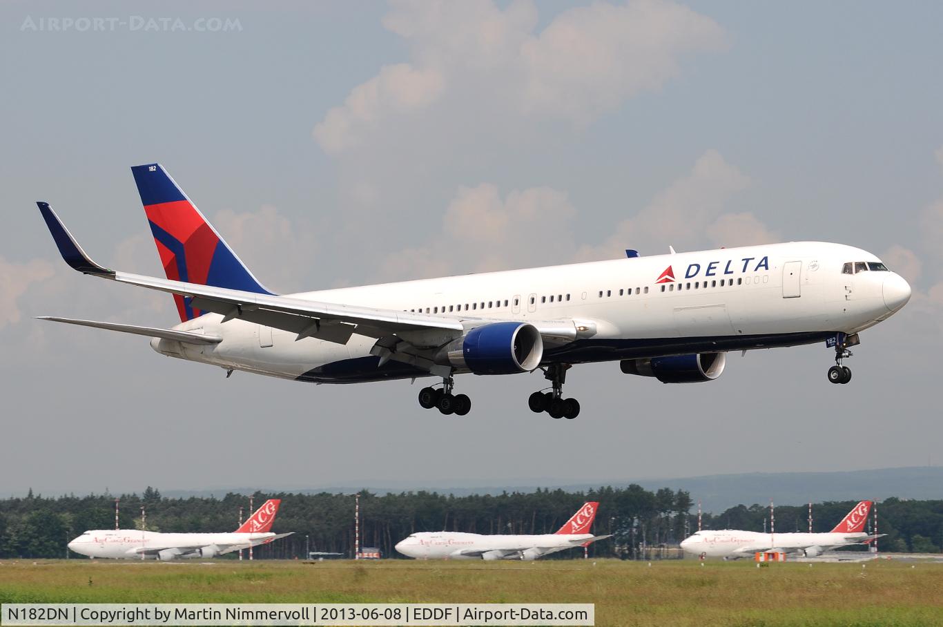N182DN, 1992 Boeing 767-332/ER C/N 25987, Delta Air Lines