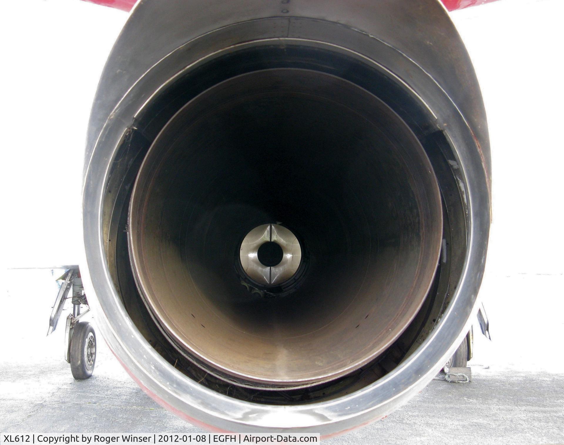 XL612, 1958 Hawker Hunter T.7 C/N 41H-695346, Hawker Hunter minus it's R-R Avon 122 turbojet.