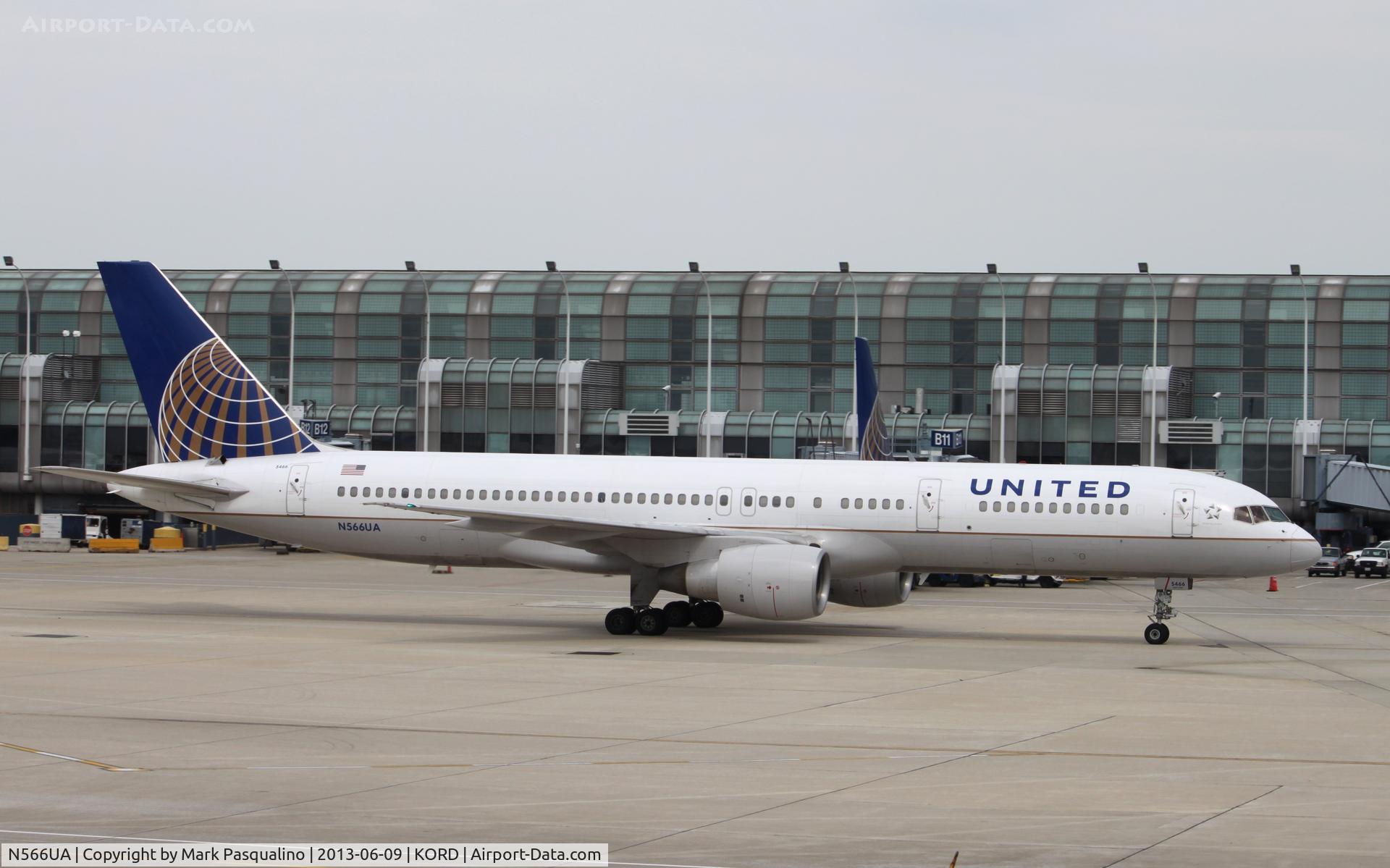 N566UA, 1992 Boeing 757-222 C/N 26670, Boeing 757-200
