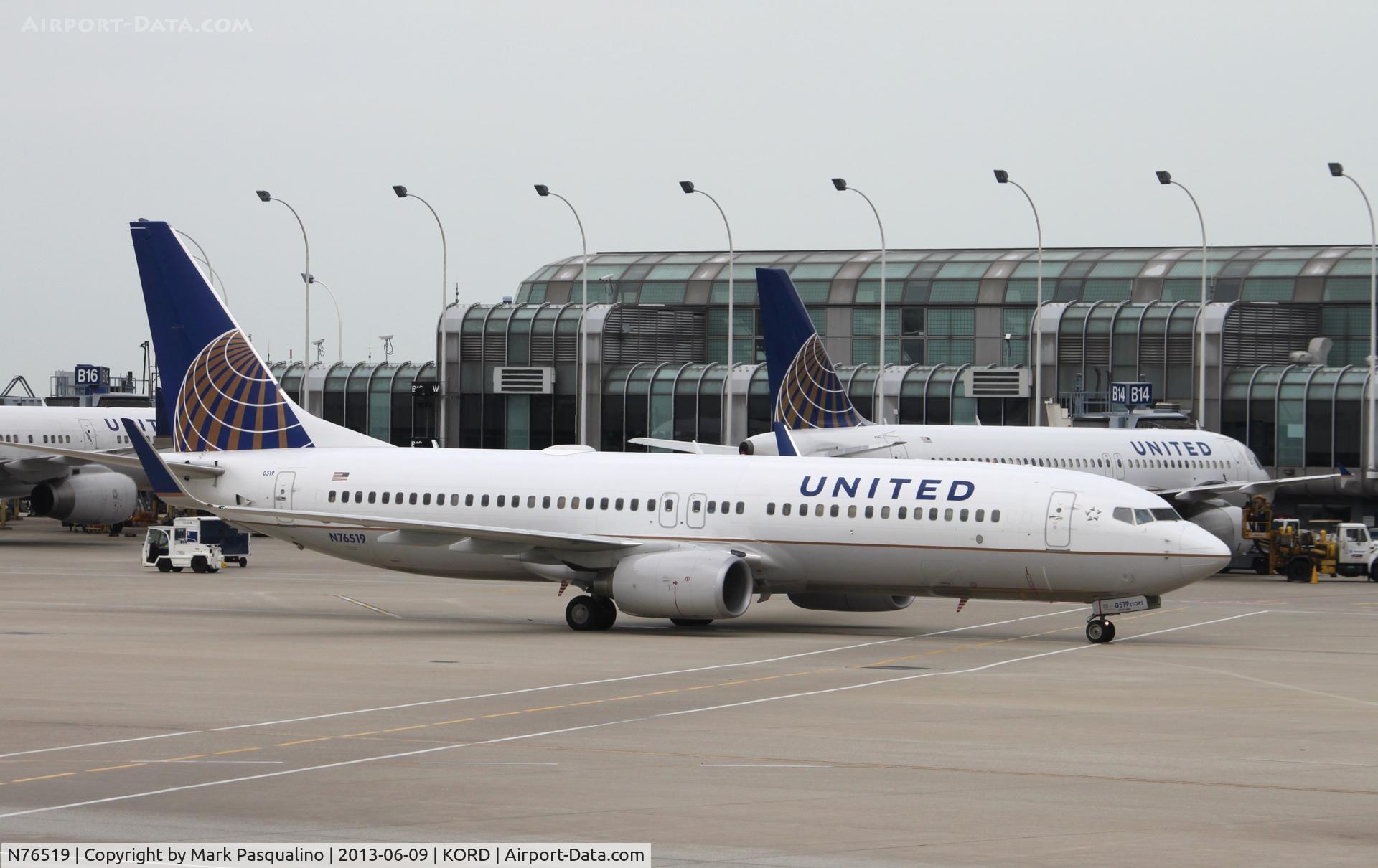 N76519, 2009 Boeing 737-824 C/N 30132, Boeing 737-800