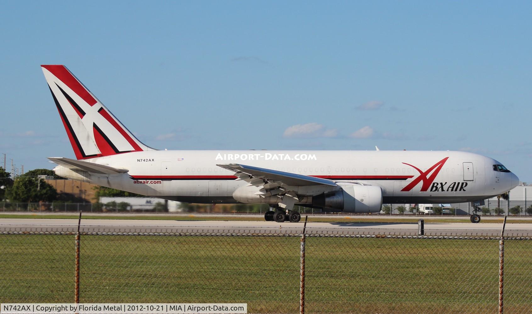 N742AX, 1983 Boeing 767-232 C/N 22217, ABX 767-200