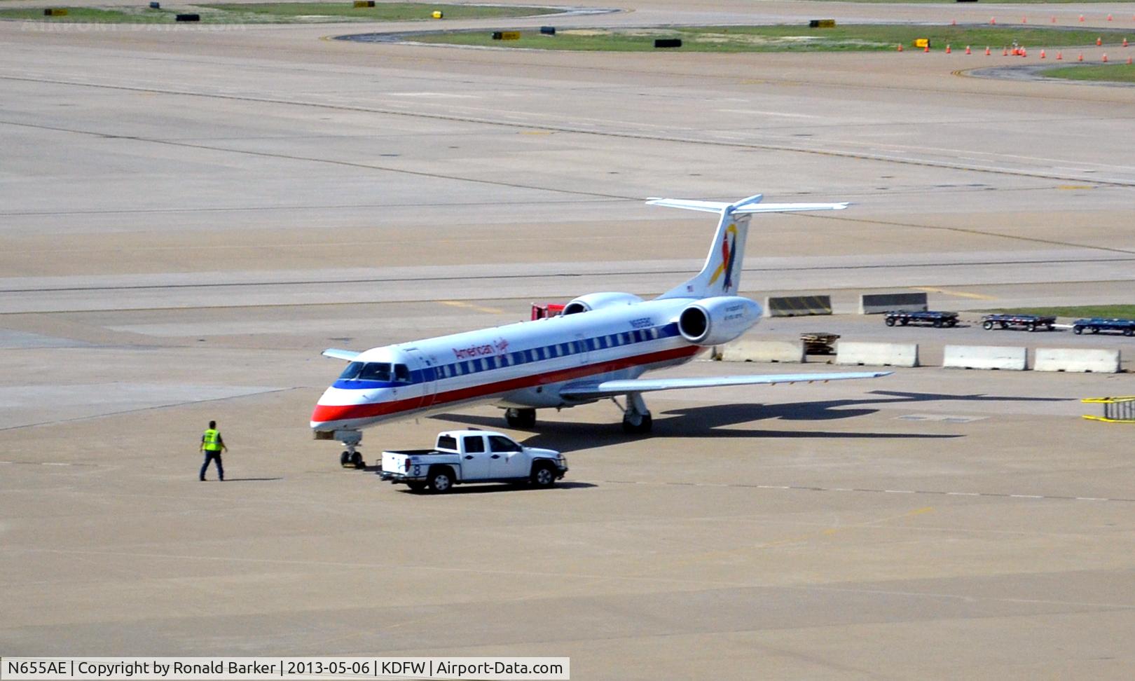 N655AE, 2001 Embraer ERJ-145LR (EMB-145LR) C/N 145452, Taxi DFW