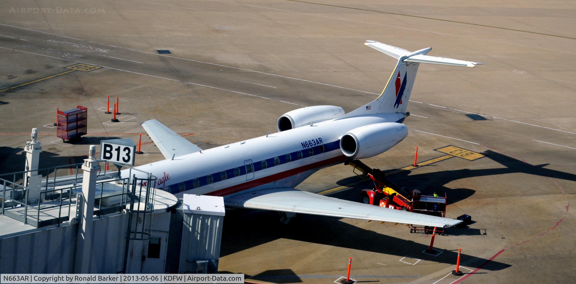 N663AR, 2004 Embraer ERJ-145LR (EMB-145LR) C/N 145778, Gate B13 DFW