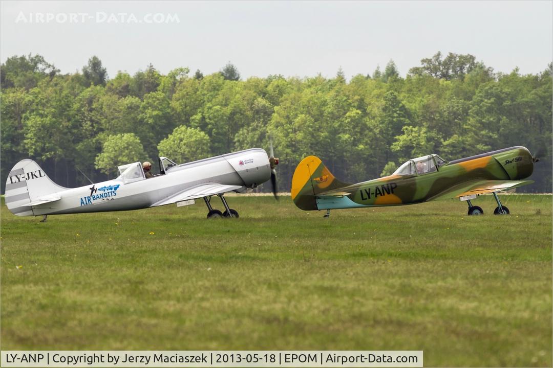 LY-ANP, Yakovlev Yak-50 C/N 811907, Yakovlev Yak 50