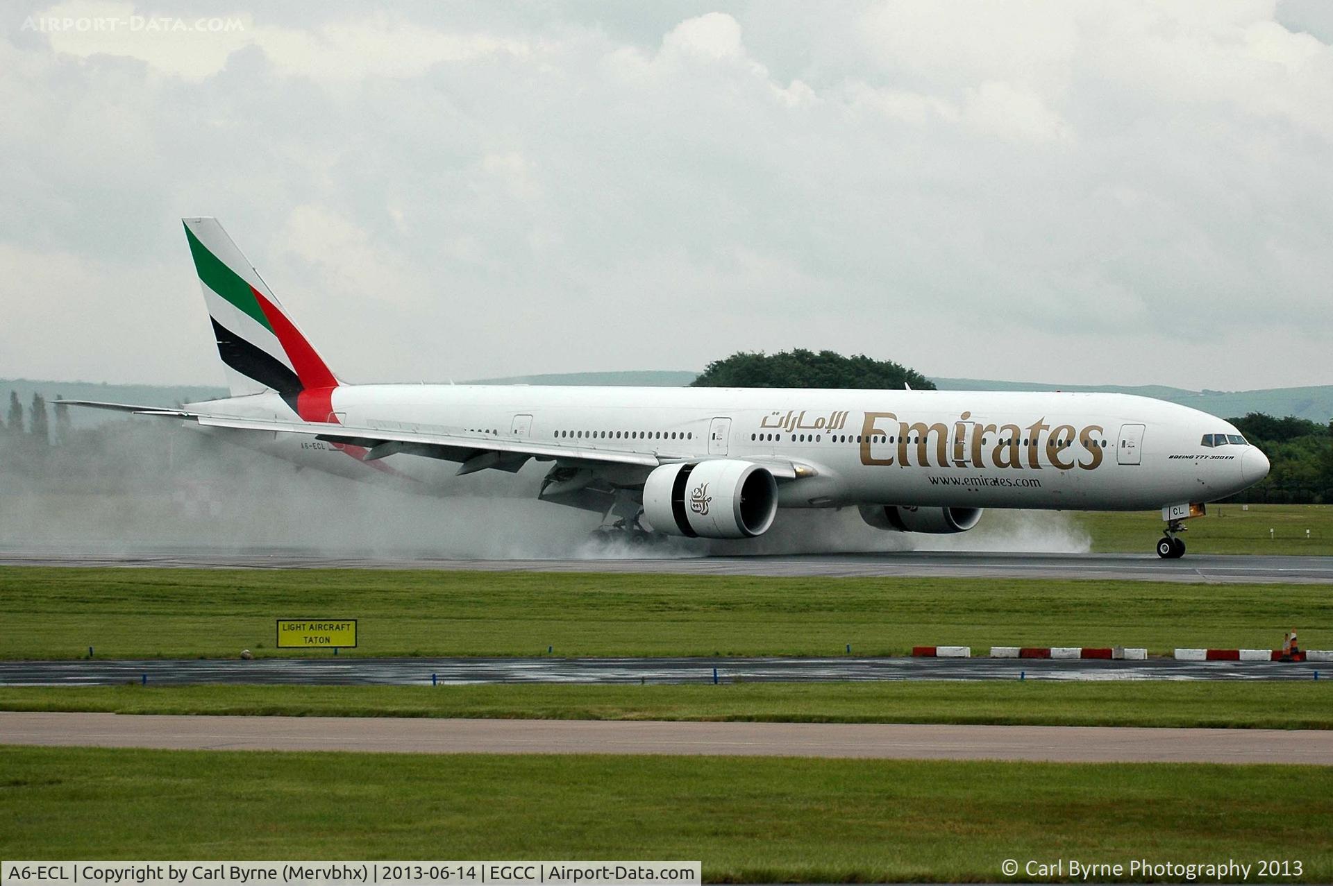 A6-ECL, 2008 Boeing 777-36N/ER C/N 37704, Taken from the AVP.