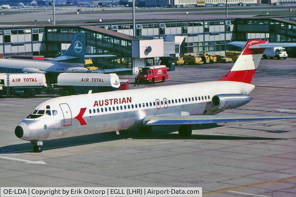 OE-LDA, 1971 Douglas DC-9-32 C/N 47521, OE-LDA in LHR