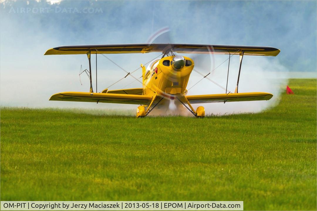 OM-PIT, 2005 Aviat Pitts S-2C Special C/N 6070, Aviat Aircraft Inc S-2C