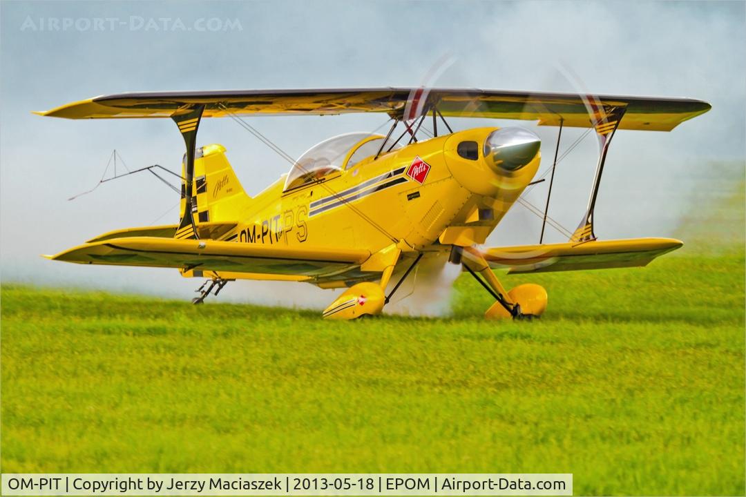 OM-PIT, 2005 Aviat Pitts S-2C Special C/N 6070, Aviat Aircraft Inc S-2C
